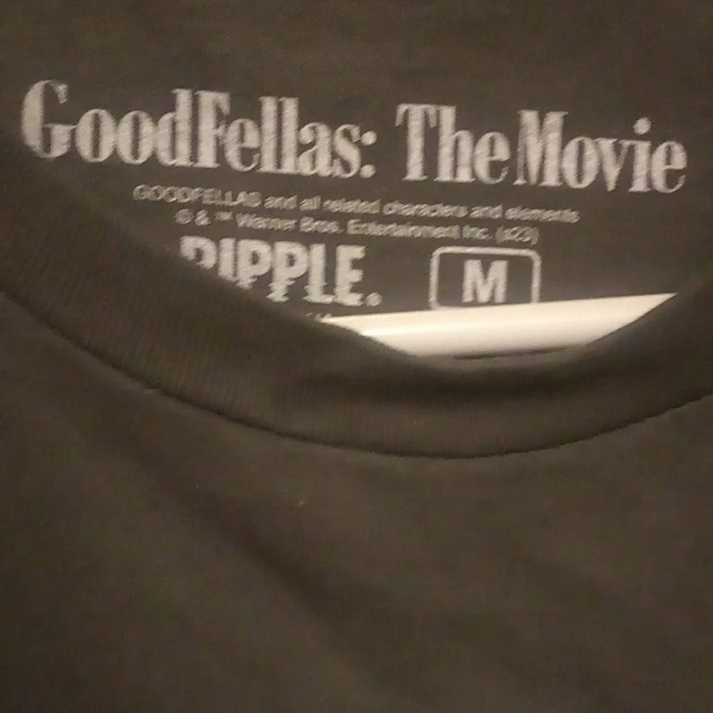 SOLD - "Good Fellows, Three Decades Of Life" Short Sleeve T-Shirt - Size Medium - Picture 3 of 4